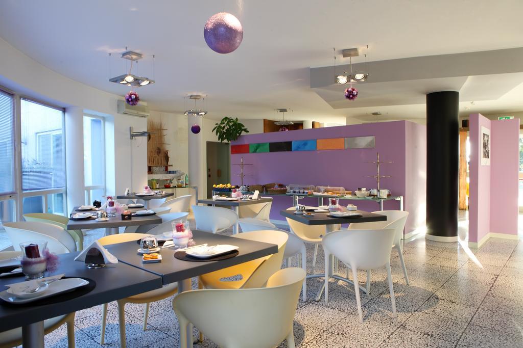 Hotel Zeffiro Сабаудия Экстерьер фото
